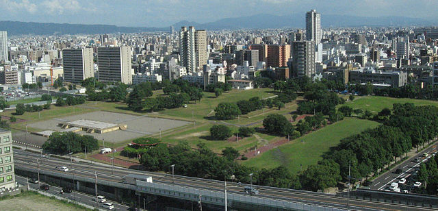 naniwanomiya-palace-park-in-central-osaka-city